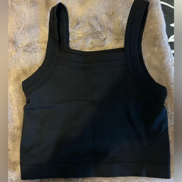 Tank top - Picture 3 of 4